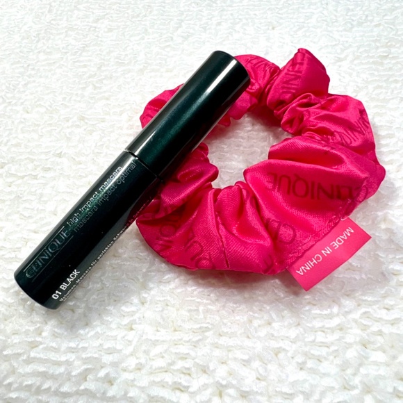 🎁Pick 5 for $25🎁 CLINIQUE High Impact Mascara mini and pink scrunchy duo - Picture 5 of 5